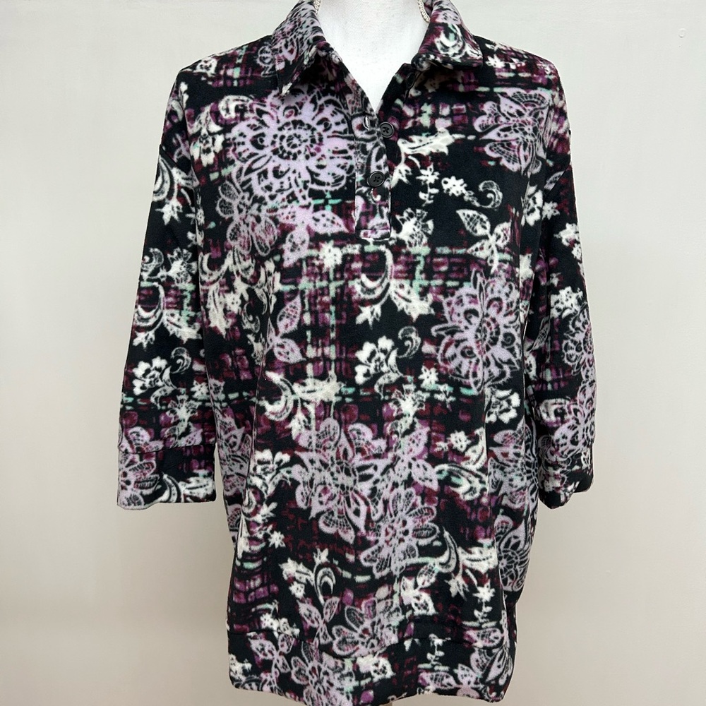 5 for$25. Koret Long Sleeve Sweater Size Medium